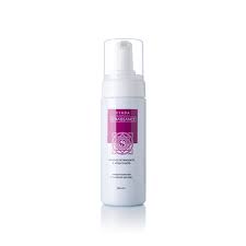 Make-Up Remover and Cleansing Mousse